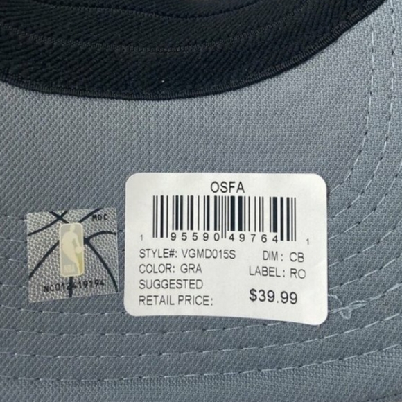 * RARE* Ultra Game Chicago Bulls USA Flag logo Hat. One size fits most. - Picture 5 of 5